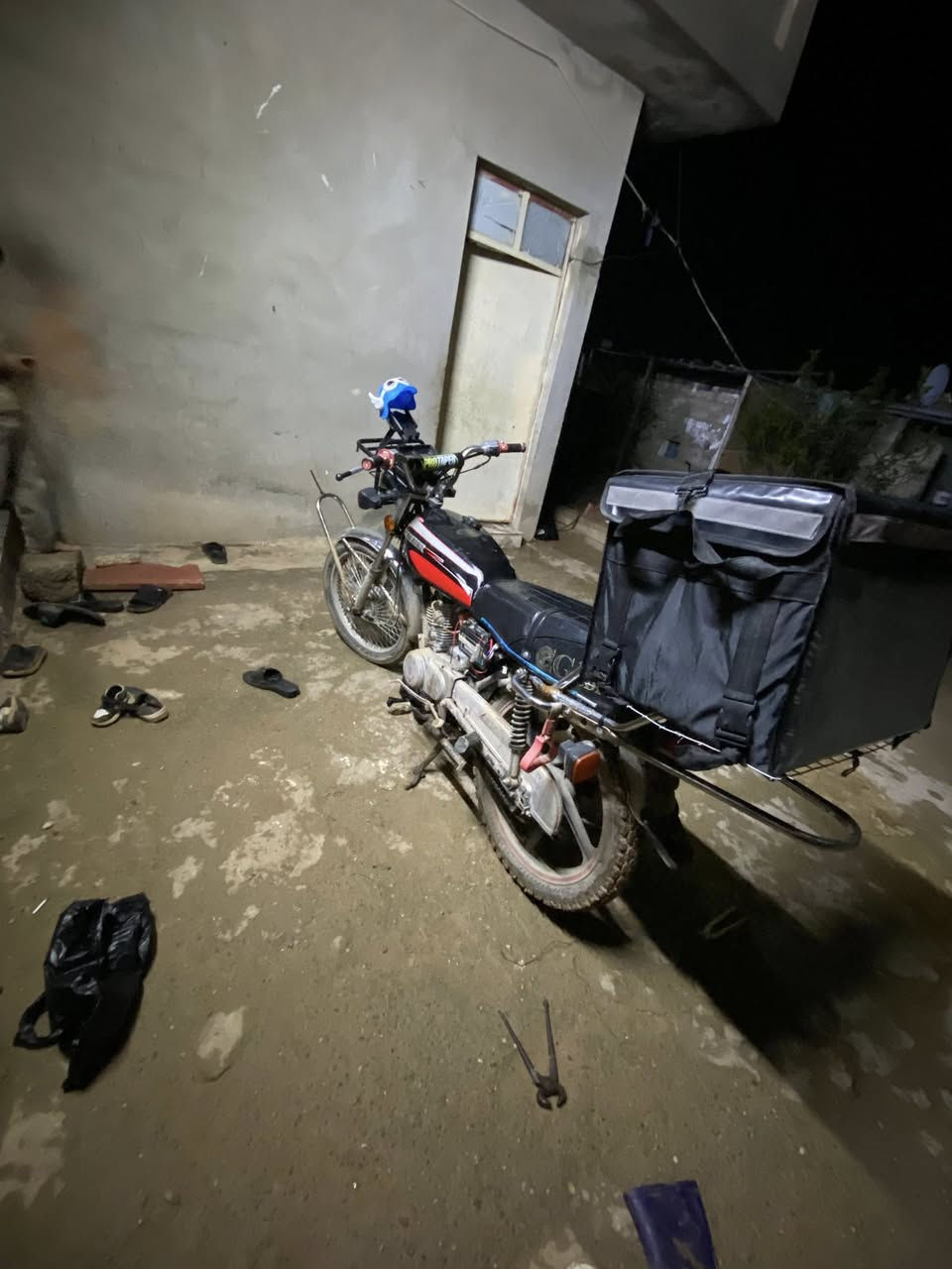 الوحش البيع مفتوح اول مرا 2021 كلش حلو و كاعد طالب علي 400و 75بي مجال تعال خاص و نتفاهم حبايب الدراجه كلش حلوه بس مطينه لين منطقتنه شوارعها تعبانه


**إذا كنت صاحب هذا الإعلان وتريد حذفه لأي سبب، رجاءا أرسل رسالة إلى الدعم الفني**