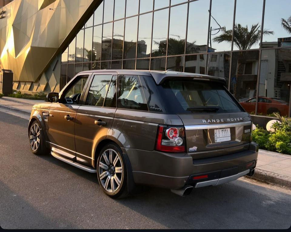 ⸻
📌 للمراوس فقط بتاهو— رانج روفر سوبر تشارج

🚗 الموديل: 2012
🌍 المنشأ: خليجي وكالة
🏢 الوكالة: سردار 
⚜️مواصفات :أوتو بايكراف
🔥 المحرك: سوبر تشارج 8 سلندر
⚙️ المواصفات: أعلى مواصفات (Full Option)
🛡 الهيكل: داخل صاج
🛋 الصالون: نظيف جداً
🔧 الحالة: ميكانيك ممتاز، كلشي شغال
📍 الموقع: بغداد

⛔️ تخم وياله جدد شاد وتايرات تخم هم

🔢 رقم السيارة: بغداد مميز (3991)
]
📞 للتواصل: [***********]
