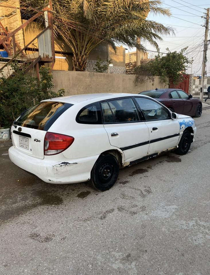 السلام عليكم كيه ريو موديل 2000 رقم بغداد مكاني جكوك الاساتذه قرب الشعلة *********** ابو جبل
