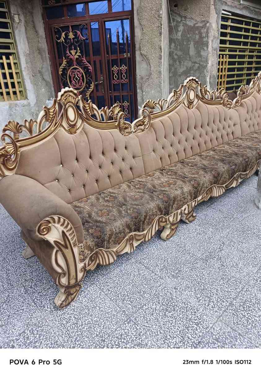 السلام عليكم ديوان مثل ما موظح بالصور السعر ٢٥٠ الف ***********
