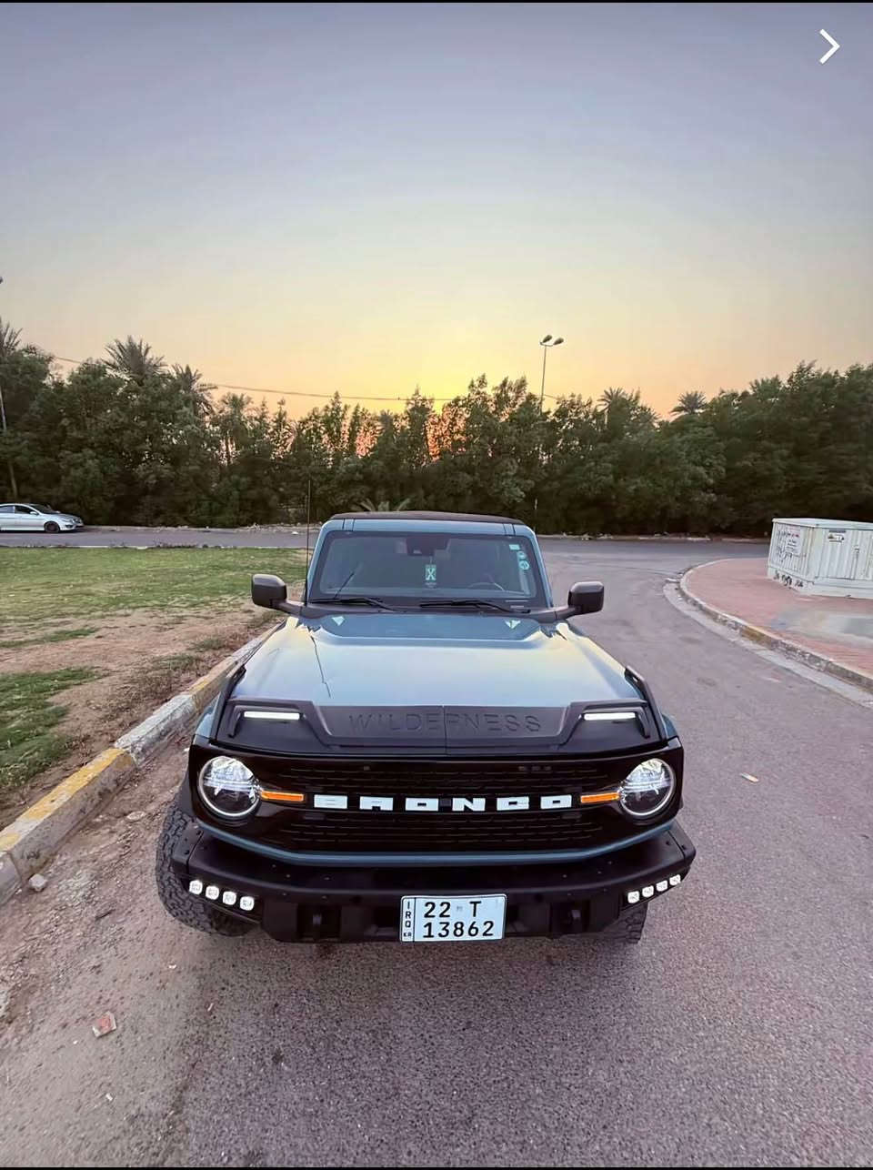 �🔥 فرصة لعشاق القوة والمغامرة! 🔥🚙

�🔥 للبيع – Ford Bronco 2022 Big Bend 🚙

🛕العنوان /الشالجيه 
للاستفسار
***********☎️☎️ 
رقم أربيل الجديد

✨ عداد: 44الف ميل فقط
✨ محرك V6 سعة 2.7 لتر تيربو
✨ قوة هائلة تصل إلى 330 حصان 🏁
✨ فئة: Big Bend العملية والمليئة بالمزايا
✨ سقف متحرك بالكامل (Removable Top) لعشاق المغامرة
✨ لون خارجي مميز جداً بتصميم جبلي Rugged 🏔️

مواصفات فئة Big Bend:
✅ نظام دفع رباعي 4x4 مجهز للطرق الجبلية والصحراوية.
✅ عجلات 17 إنش مع إطارات مخصصة للطرق الوعرة.
✅ مقصورة داخلية رحبة مع شاشة 8 إنش SYNC 4 تدعم Apple CarPlay وAndroid Auto.
✅ أنظمة أمان متقدمة: كاميرا خلفية + مساعد ثبات + وسائد هوائية متعددة.
✅ وضعيات قيادة متعددة (G.O.A.T Modes) تناسب جميع التضاريس.

💡 سيارة مغامرات بامتياز، تجمع بين القوة – الراحة – التصميم العصري.

📍 لا تفوت الفرصة! تواصل معنا الآن 📞
*********** بغداد, العراق
