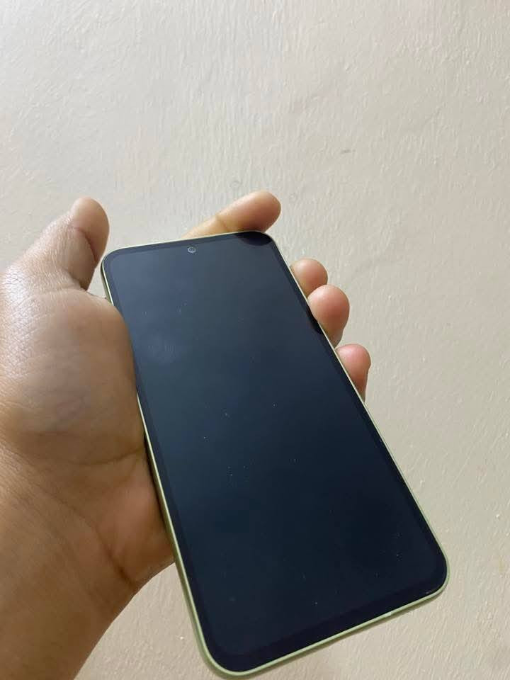 للبيع A54
بلاظي ذاكرة 265 
قيم وخذ عنوني بغداد كريعات ***********
