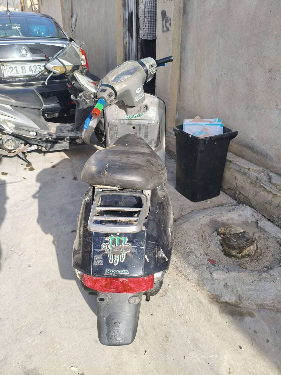 سلام عليكم دراجه ليدي كهربائية شغال مكينه ناعمه سعر 200 وبي مجال رقم :*********** بي وتساب
