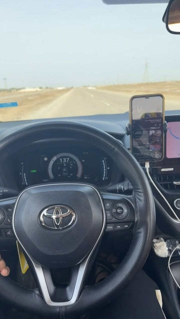 كورلا شكل خليجي
2025
ماشيه 16 الف كيلو 
داخل احمر 
كشنات كهرباء
فتحة سقف 
رادار امامي
قيادة ذاتية
هاند بريك
مكفولة كفالة عامة
عدى بارد بالجاملغ الامامي 
للاستفسار ***********
