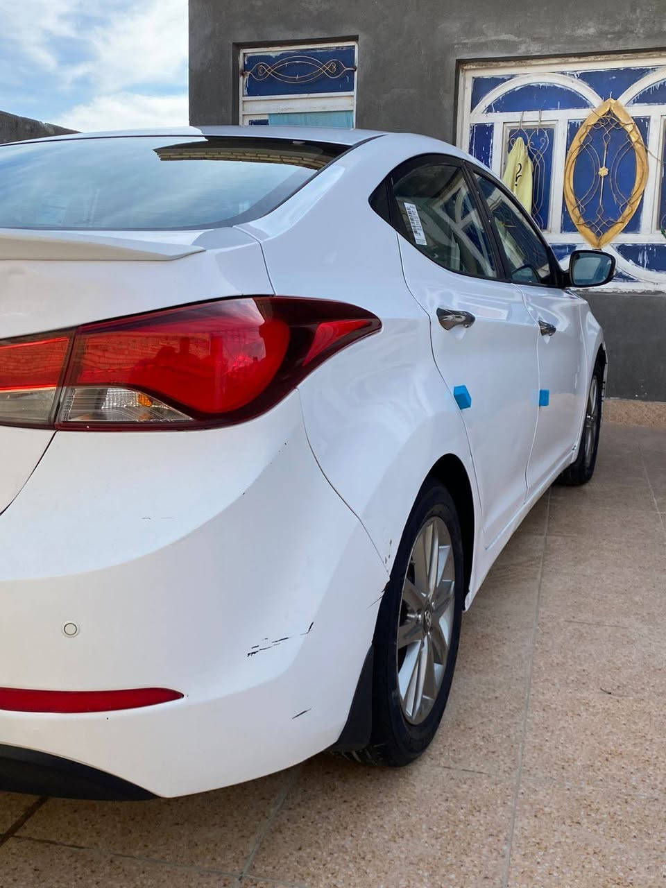 السلام عليكم النترا 16 للبيع نضيفه وخير من الله سياره جاهزه كلشي كامل المكان ذي قار 
للاتصال ***********
