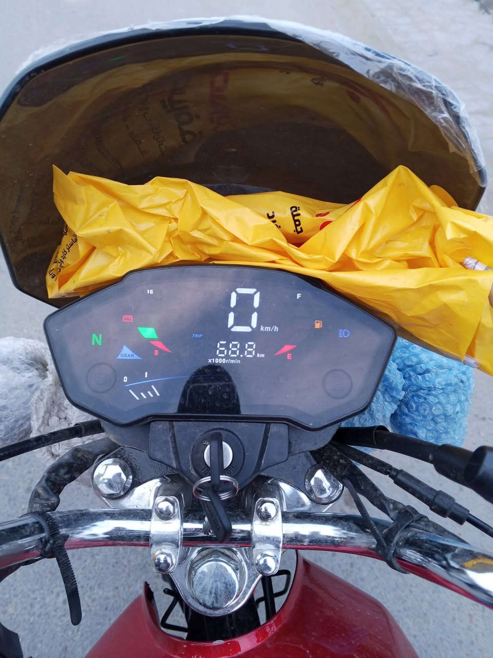 سلام عليكم للبيع درجه زيرو صار يومين ماخذه سعر مليون مكان حي اور راقمي ***********
