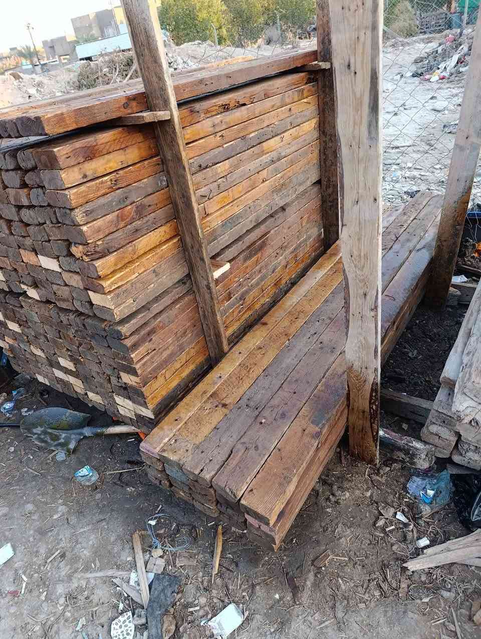 السلام عليكم بقار للبيع كله تارس 2*4و3*3جميع الاطوال 
العنوان بابل حي العسكري للاستفسار 
***********
