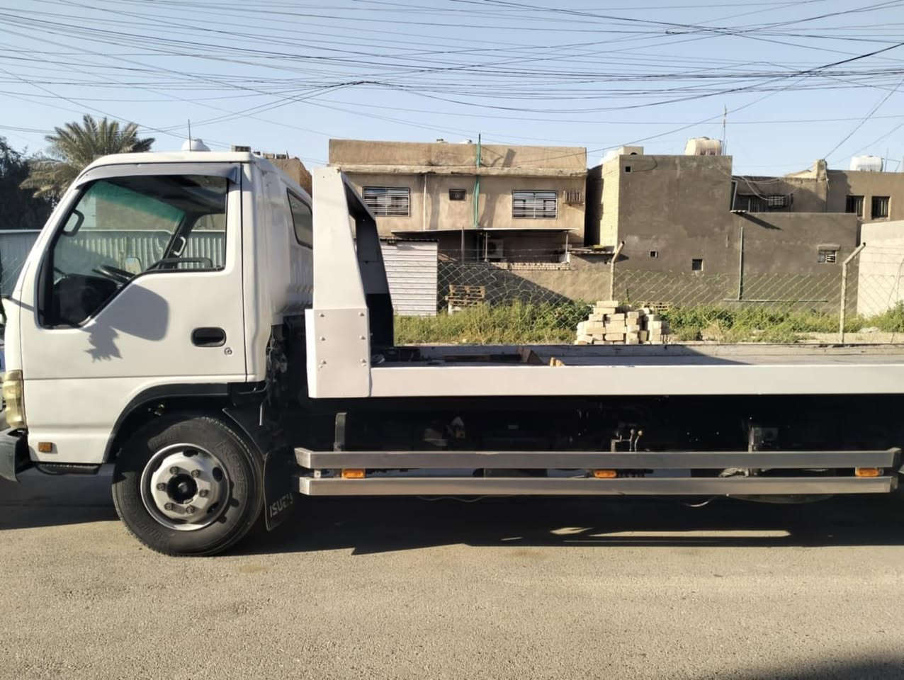 السلام عليكم أزوزه للبيع 2005 بدي ياباني جك واحد مكان بغداد السعر 175
***********
