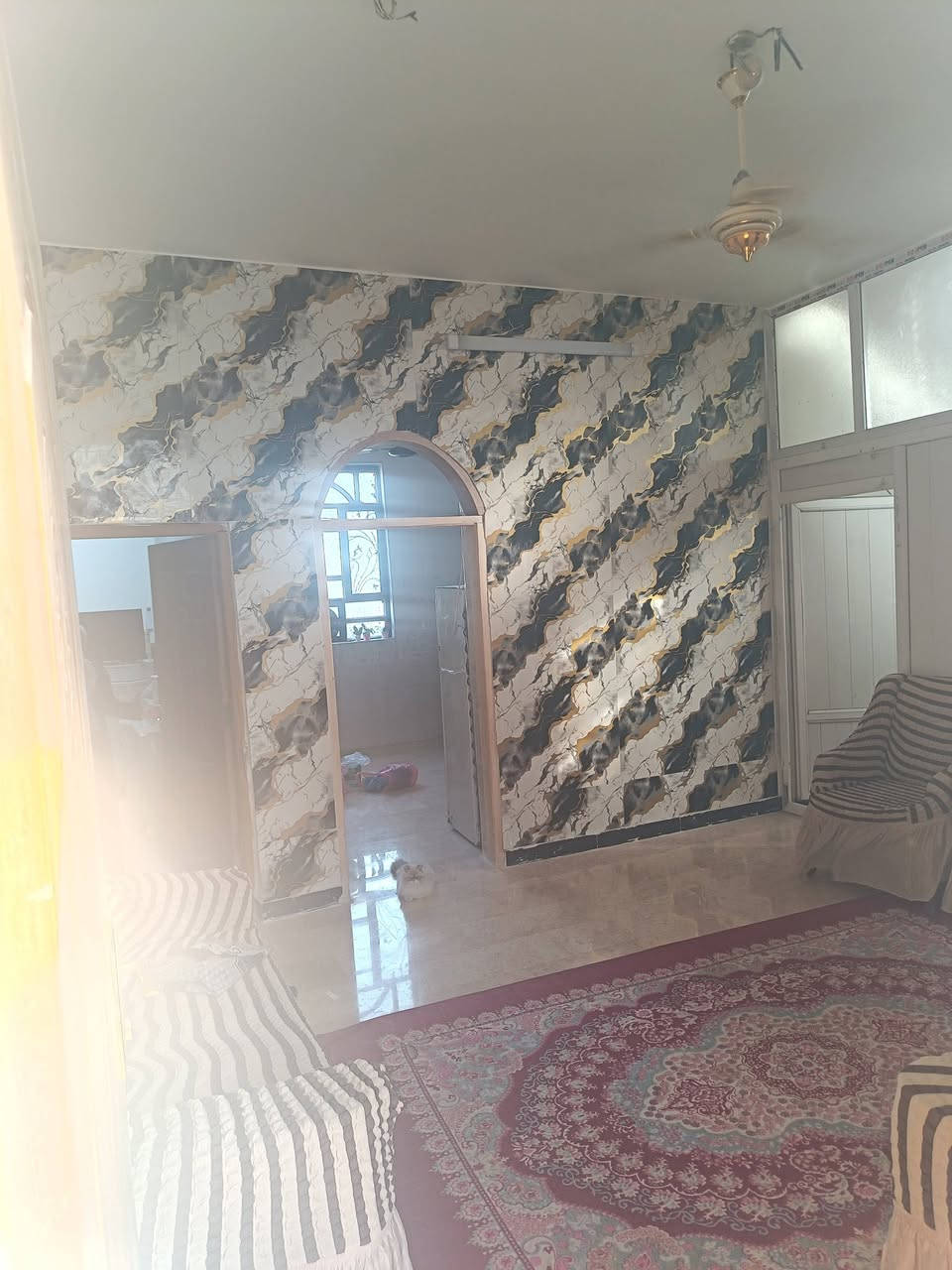 دار سكنية مميزة للبيع 🏠
​العنوان: بابل - الحلة، الطريق الراجع من مرقد العلوية شريفة (بنت الحسن) "ع".
​تفاصيل العقار:
​المساحة الكلية: 200 متر مربع.
​الواجهة: 13 متر 
​نوع العقار: طابو زراعي (سند 25 محول رسمي).
​المميزات:
​موقع مميز وقريب من الخدمات والطريق الرئيسي للعلوية شريفة.
​
​📞 للاستفسار والاتصال المباشر:
تواصل معنا عبر الرقم: ***********
​🏪 أو لمراجعة المكتب مباشرة:
مكتب كرار جبر للعقارات ---
