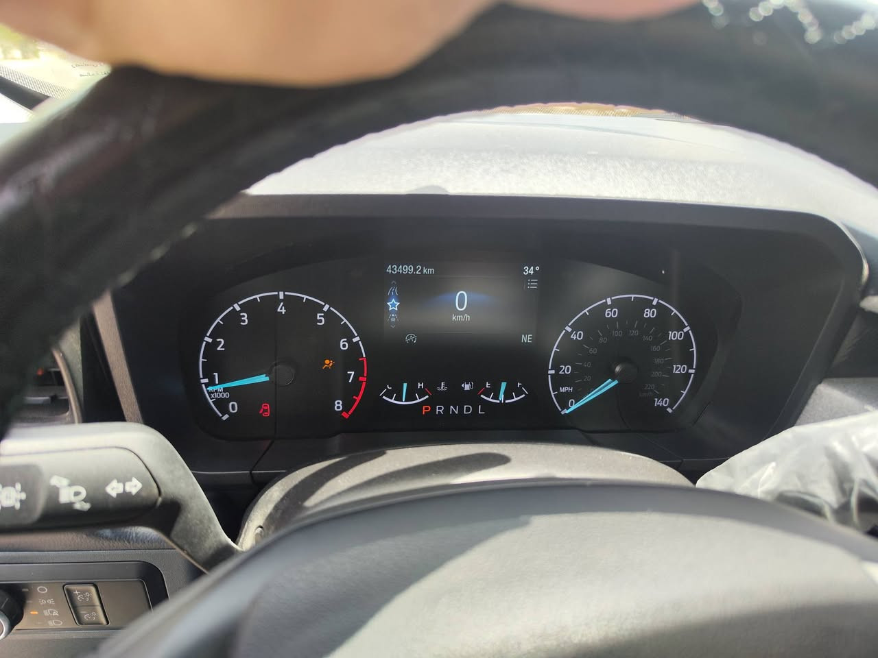 دخول جديد فورد مافريك | 2024 Ford Maverick XLT
موديل 2024
 XLT Crew Pickup
 محرك 2.0L DOHC 16V بنزين
 دفع أمامي (Front Wheel Drive)

✅ ماشية فقط 43 ألف كيلومتر
✅ سيارة مرتبة جداً واستخدام نظيف
✅ مواصفات حديثة كاملة
✅ جاهزة للفحص

📌 رقم الشاصي (VIN):
3FTTW8H9XRRB63619

📌 ملاحظة مهمة:
صور الحادث موجودة مع الصور للتوضيح الكامل، وكانت دعامية أمامية فقط وكل التفاصيل موضحة 

💰 السعر: 185 ورقة فقط

📍الموقع: البصرة
📞 للاستفسار والمراسلة: ***********

#FordMaverick #MaverickXLT #Ford #فورد #فورد_مافريك #سيارات_العراق #بيع_وشراء #البصرة #Pickup
