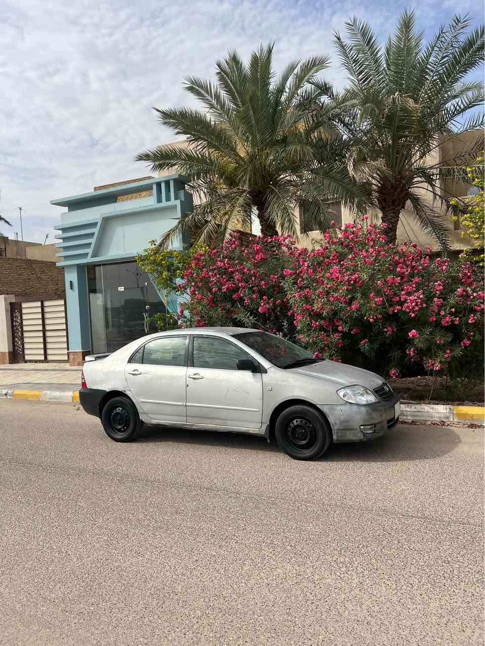 يالله للبيع كورله موديل 2001 جاهزه حداديه تبريد تخم تاير كير مكينه تحتاج فقط صبغ رقم بغداد بسمنه خاليه من العيب الشرعه والضربات القويه مكاني ناصريه مركر السعر 60 وبيه مجال قليل 
اي استفسار *********** ناصرية, ذي قار

