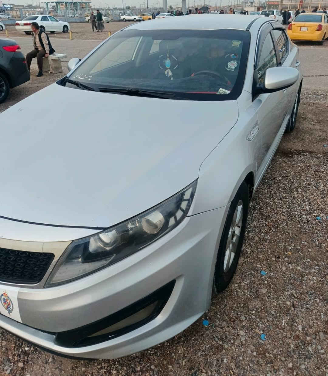 السلام عليكم سياره كي فايف 2011 وارد كوري جاهزه بدون نقص رقم بصره مشروع وطني 
السعر 97 مكان السياره بصره ***********
