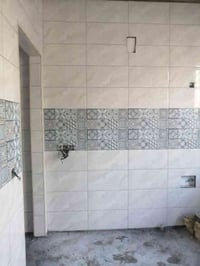 سلام وعليكم خلفه سيراميك جدار وارضيات ودرج وازاة داخل بغداد الكرخ محتا...