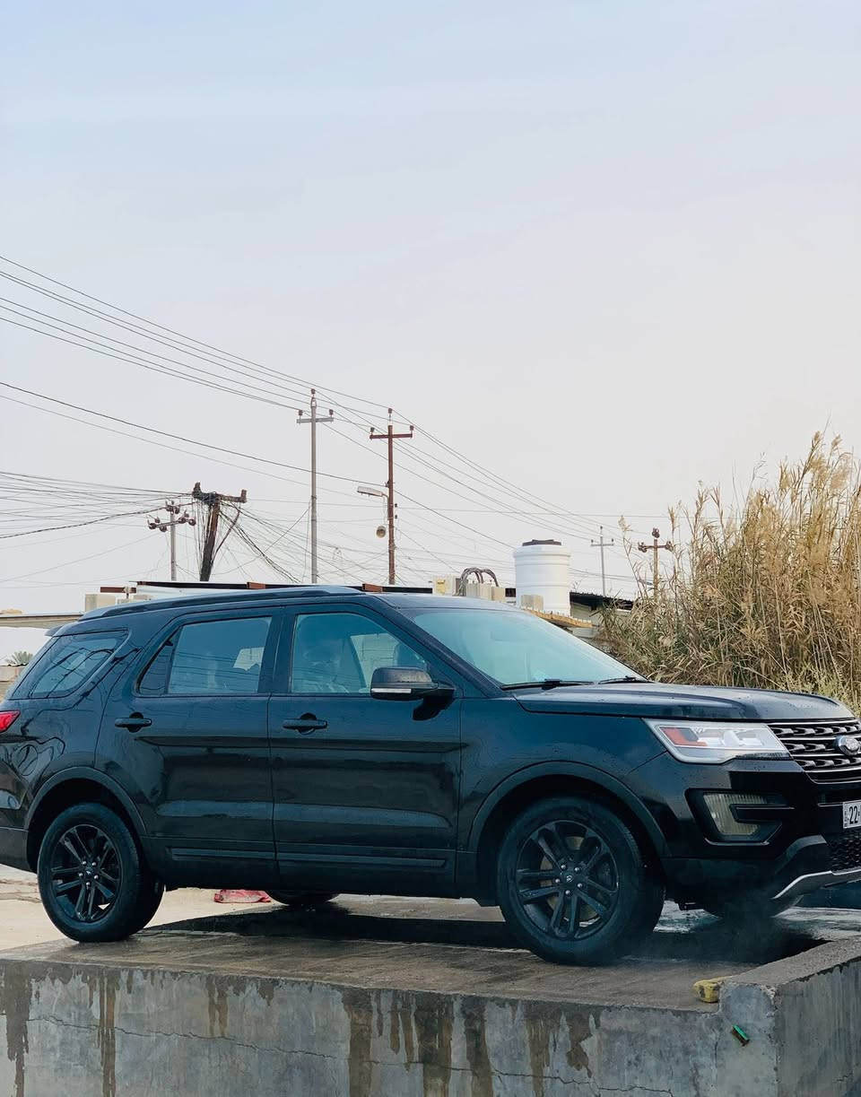 السلام عليكم
فورد اكسبلور موديل ٢٠١٧ رقم اربيل سياره نظيفة وارد امريكي مكينه ٦ سلندر 
السعر 175 وبيها مجال للاستفسار:
***********
***********
