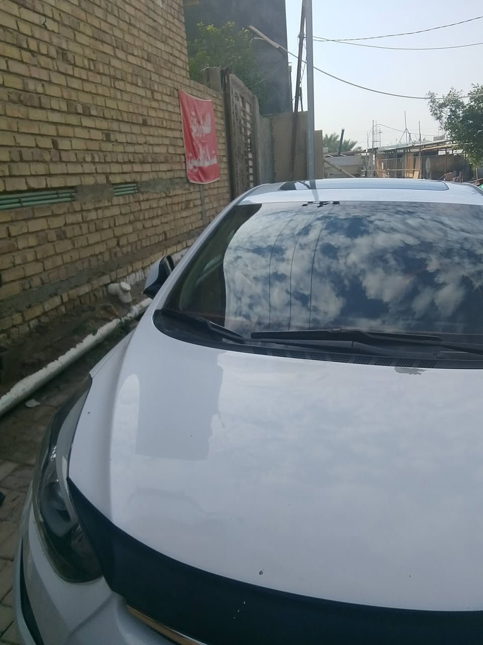 النترا خليجي للبيع فول مواصفات
بصمة بقيه المواصفات ايرانية معروفة 
ماشيه ٢٠٨ 
السعر ١٢٦ بيه مجال 
مواصفات ايرانيه 
مكاني طوريج 
***********
