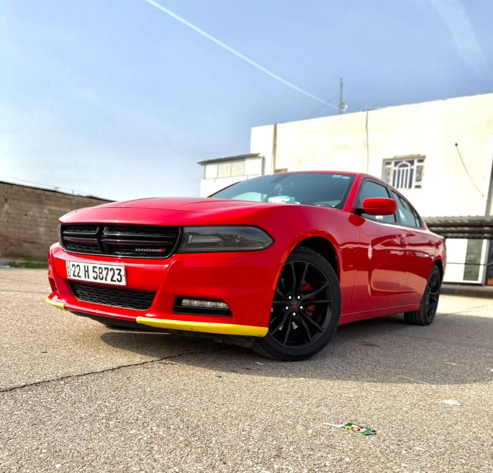 CHARGER SXT  .
جارجر SXT  للبيع  
السياره عليها ادامه كامله بل شركه 
تخم تاير جديد صدر جديد 
باتري جديد 
الرقم اربيل بسمي  
الموديل : 2019 . (خليجي) . 
وكاله #مهند كارز  
السياره كفاله عامه فقط تبديل بيان ٢ اصلي وكاله + صبغ قليل بل جاملغ الخلفي
الون : أحمر طماطي
المحرك : V6.  3.6L . 
السعر :  خاص
المواصفات :
* شاشه كبيرة مع نظام ملاحة GPS .
* الشاشة مع اوپشنات SRT . 
* سستم صوت الپاين مع سماعات پريميوم .
* ويل قياس 20 انج . 
*اكزوز سرعه بلادي
* مقاعد جلد رياضية . 
* مقعد السائق كهربائي . 
* حساسات خلفية . 
* تشغيل عن بعد . 
* محدد سرعة . 
* تلفون بلوتوث . 
* كاميرا خلفية .
* مرايا متحسسة للاضاءة العالية .
* دخول ذكي (بصمة) .
*ماشيه 80 الف

***********/ واسط
