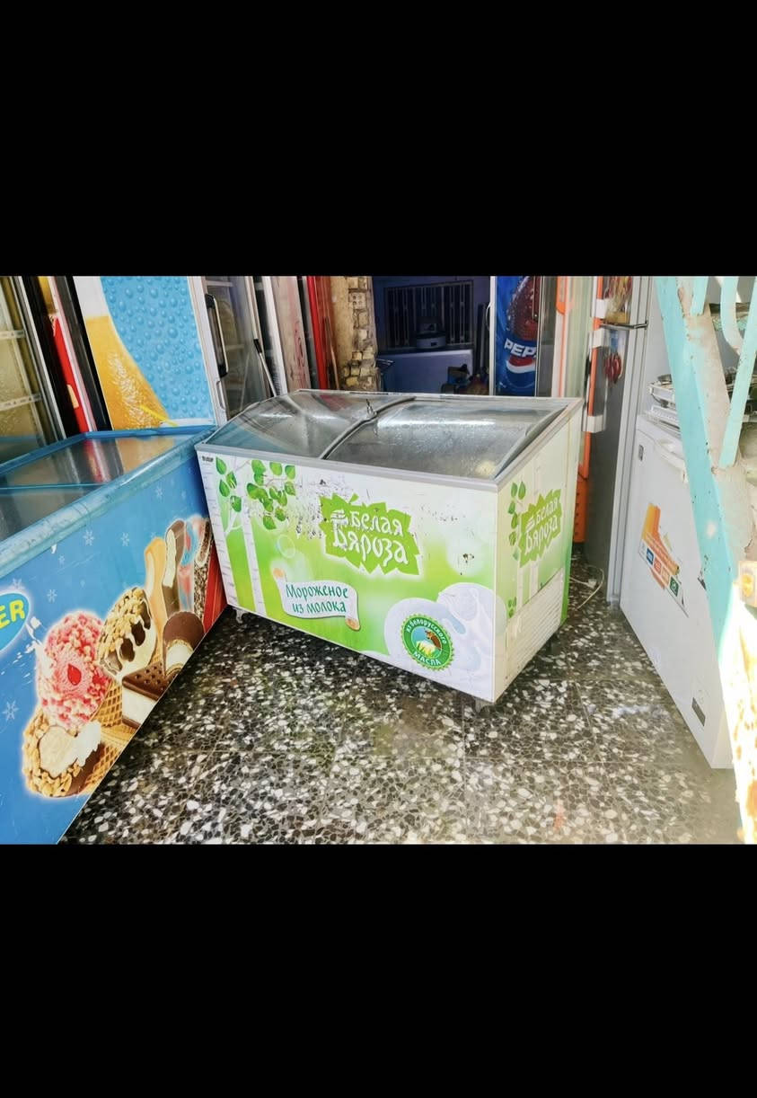 سلام عليكم عارضات بطحية للبيع حجم(16قدم)ايكور تركي🇹🇷الأصلي نضافة فول شرط ضمان شراي يتصل على هذا رقم*********** مكاني بغداد واكو توصيل فقط بغداد 🚚
