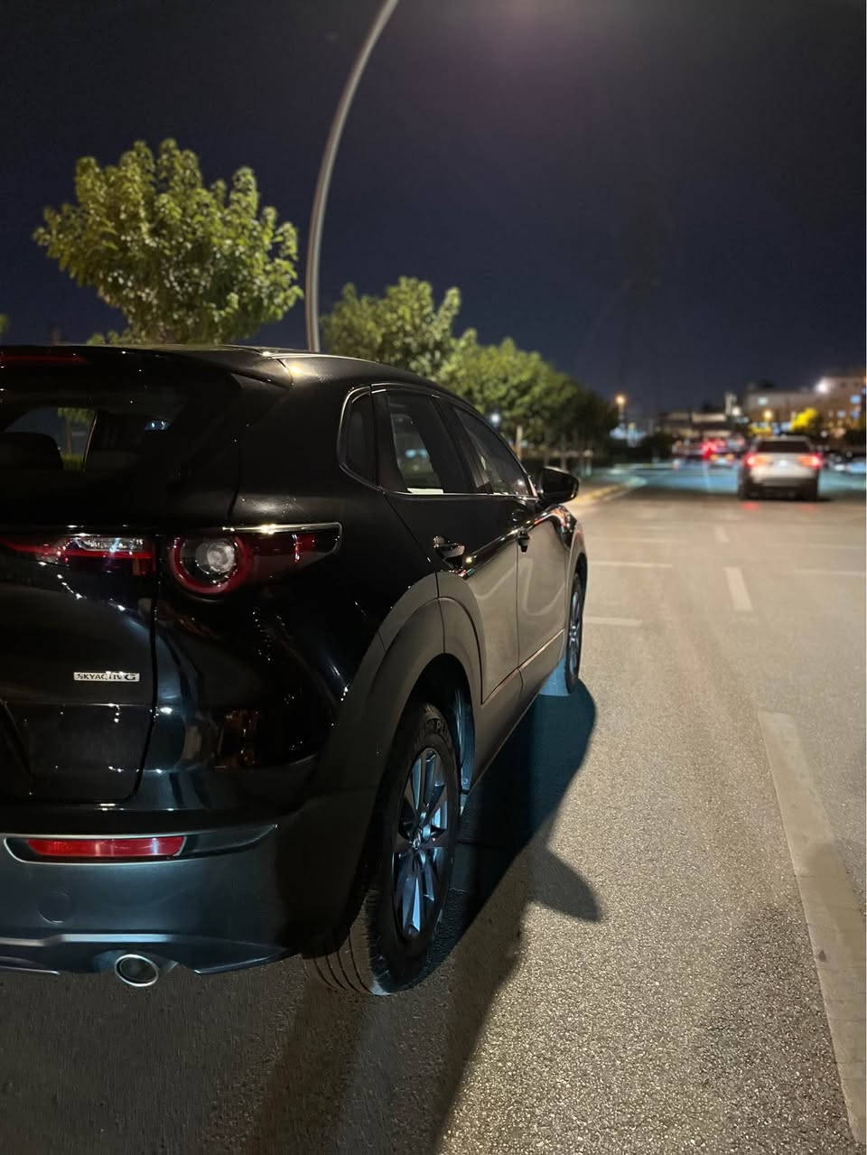 سلام علیکم 
مازدا cx30 بۆفرۆشتن مۆدێل ٢٠٢٤ سەیارەکە زۆر پاکەو تەنها ٢١٠٠٠کیلۆمەتر ڕۆشتوە بەس بۆنیتی بۆیاغە ڕەسمی سۆنەریم داناوە مەکینەی ٢.٥ دەبڵ ئەکسلە 
***********
سەنەوی تا ٢٠٣١ تازەیە سەیارەکە نمونەیە ماشاءللە السليمانية, العراق
