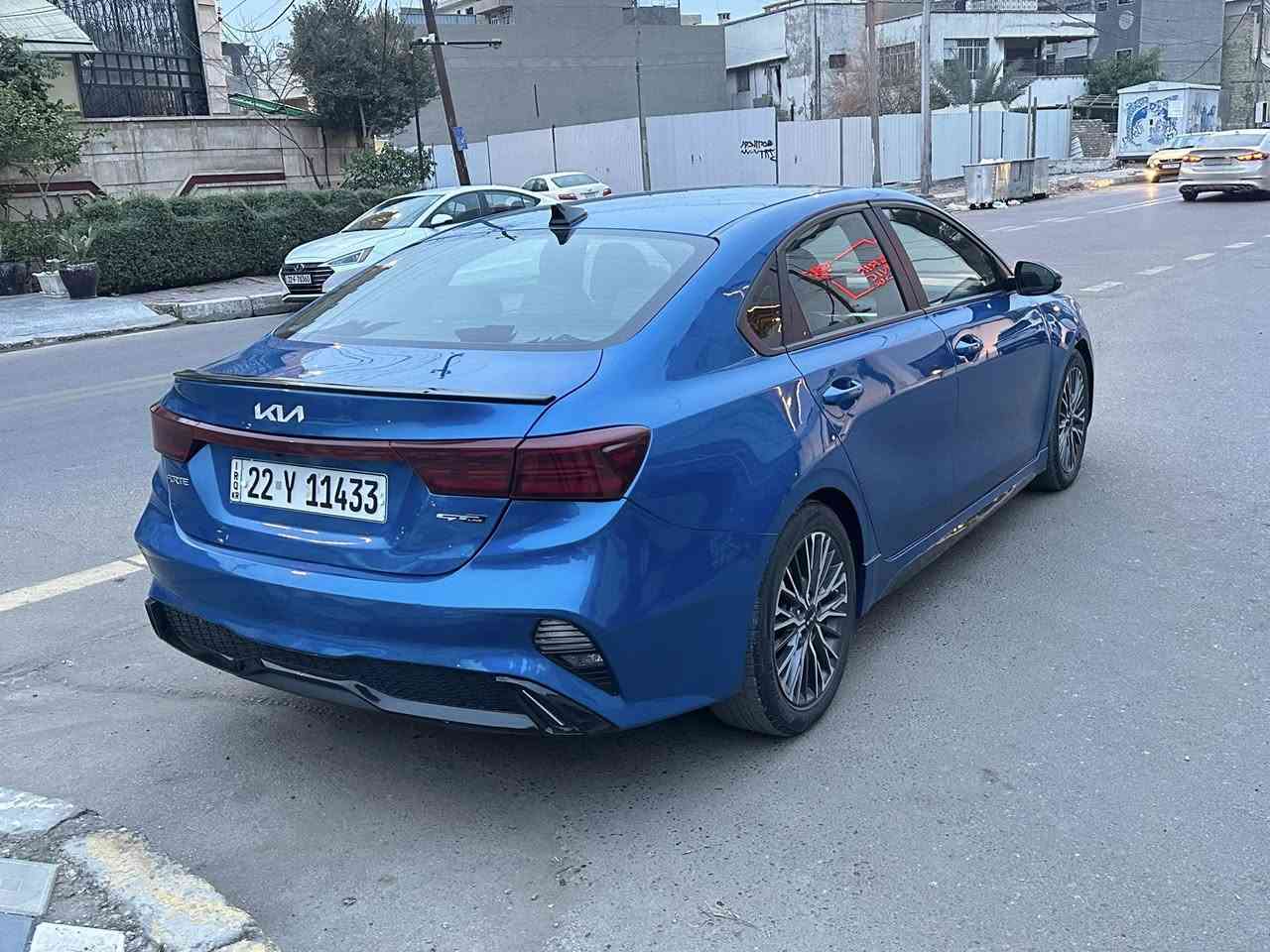 سلام عليكم للبيع كيا فورتي موديل ٢٢ حادث موضح بالنشر بابين و شويه قبق صندوك بدون دواخل بدون ايرباك مواصفات جيتي لاين فول محرك 2000 دوش السياره باسمي تحويل وكاله مضمون مكاني الكاظميه السعر ١٥٢ وبي مجال للشراي يتصل ***********
