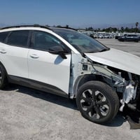 سبورتج موديل ٢٠٢٤ وارد أمريكي بلكن  ماشيه ٨ آلاف  الرقم بغداد ب اسمي ت...