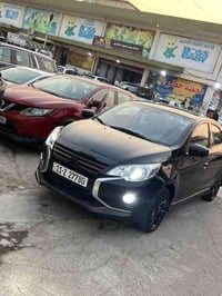 سلام وعليكم ميراج موديل 24 ماشيه 32 الف بيها جاملغ مبدل ونص باب صبغ اي...