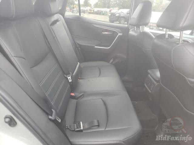 Toyota Rav4 Xle Premium 2023 
تعديل بارد فقط 
ماشية 30000
رقم بغداد 
هايبرد 
فتحه مواصفات خير من اللة 
صور الحادث داخل المنشور 
للتواصل 
***********
