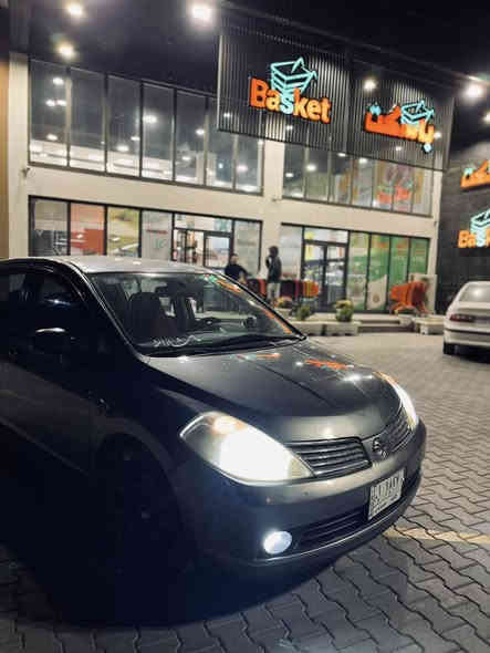 نيسان فيرسا 2008 سنويته لل29 السياره بيها منظومة تبريد جديده وكير ستوني مبدله حداديه جديده مكينتها كفاله كهربائيات كلها شغاله حته المري كهربائي بيها سستم سماعات كامره السياره كلشي ما عايزها
مصبوغه عام كفاله من الكص واللغد والشاصي 

***********
