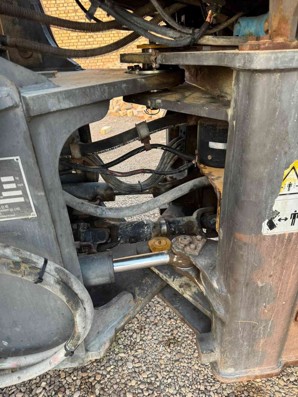 سلام عليكم للبيع شفل صيني ال جي حجم 36 حجري باب اول موديل 2012. منفيس مكينه نضيفه مكفوله كفاله عامه كير محرك اكسنات كله شرط السعر 215 وبي مجال مكان ناصريه لاستفسار ***********////***********
