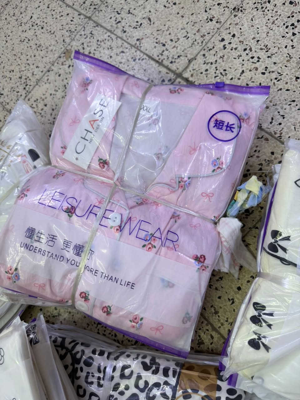 سلام عليكم بجامة كريشة
قياسات xL/xxL
عادي مشكل ابيع 
درزن ب75 

https://t.me/mahdifashionw


**إذا كنت صاحب هذا الإعلان وتريد حذفه لأي سبب، رجاءا أرسل رسالة إلى الدعم الفني**