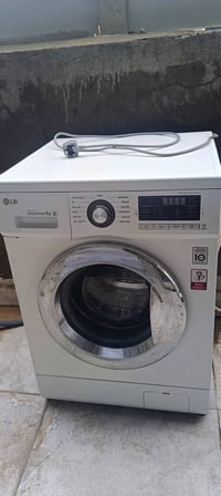 اغراض بيت جدا نظيفه للبيع لغرض السفر  - ثلاجة ماركة بيكو تركي كبيره / ...