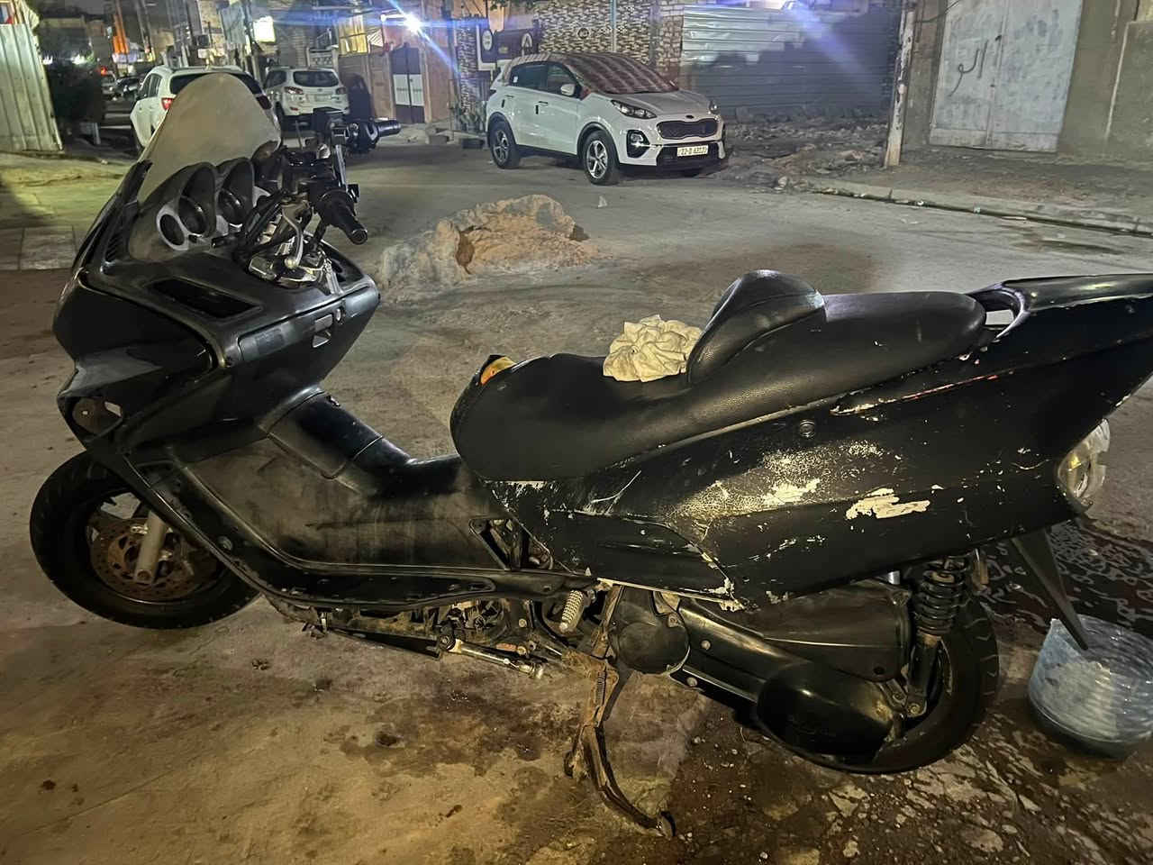 السلام عليكم فورزه 06 للبيع مكينه 250 دراجه مجفته تجفين  عام او جديد  دشبول شغال لايتات شغاله بس الوره يحتاج كلوبات سلف جديد شادلهه دراجه خير من الله طسته خير من الله تايرات شاهداه جدد قبل فتره زوج دراجه نكره سلف بكل وكت باتري جديد  لاستفسار *********** بس وتساب 

مكلف بل نشر خوان لاحد يراسلني
