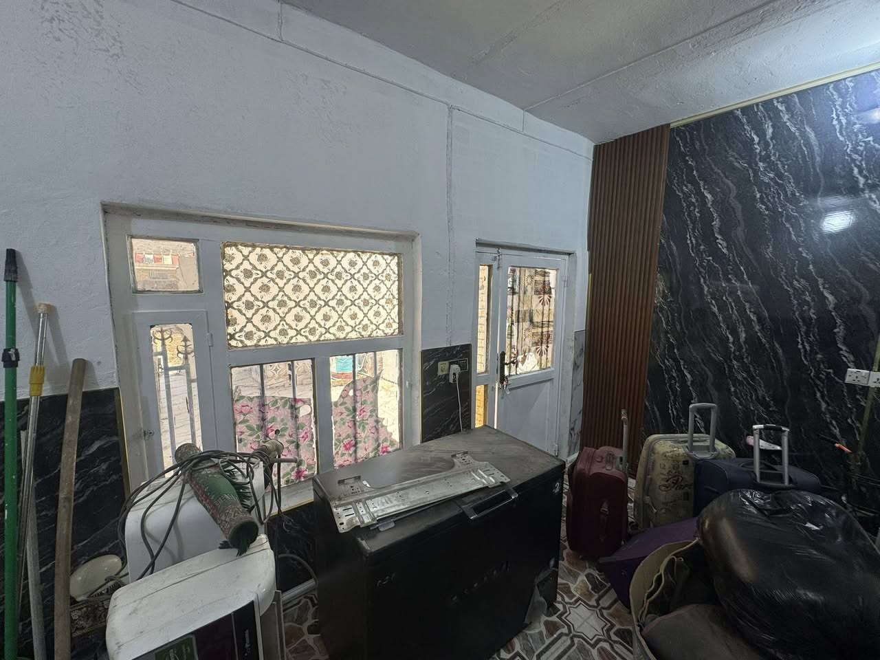 أسلام عليكم للبيع مشتمل 100+قطعه 150نزله الشهيد نزار رقم وتساب***********
