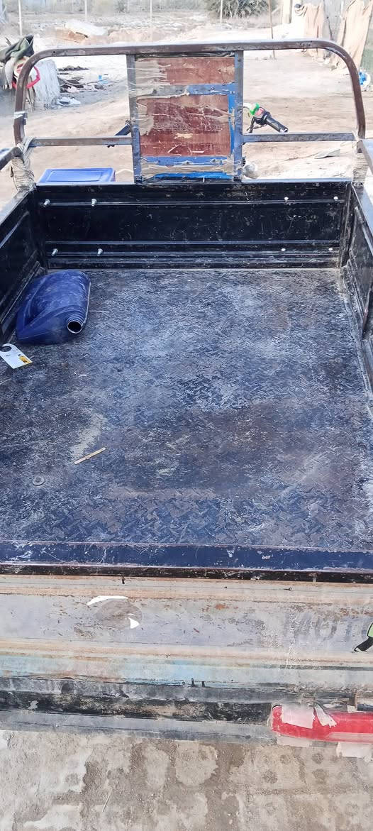 ستوته مراوس سايبه حسب قناعه لعنده يطب خاص جهاز ستوته من كل نواحي


**إذا كنت صاحب هذا الإعلان وتريد حذفه لأي سبب، رجاءا أرسل رسالة إلى الدعم الفني**