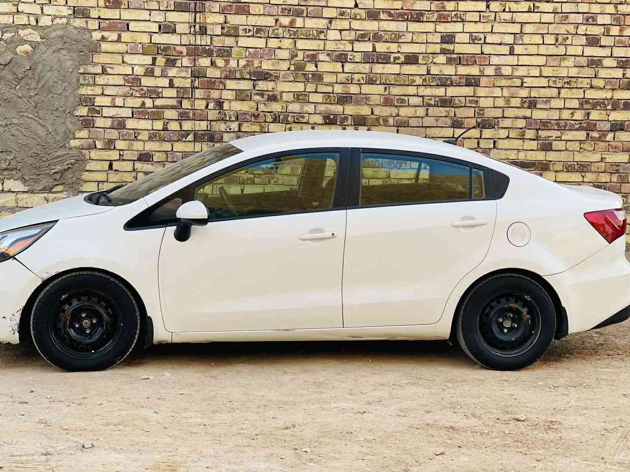 ريو موديل ٢٠١٦ أمريكي سنويه٢٠٢٨رقم كربله باسمي جهازه من كلشي مكينه مفتوحه مجفته السعر85وبيها  مجال مكاني حله ثوره رقمي ‭٠٧٨١ ٥٧٥ ٧٩٨٤‬
— في ‏بابل الحله‏.
