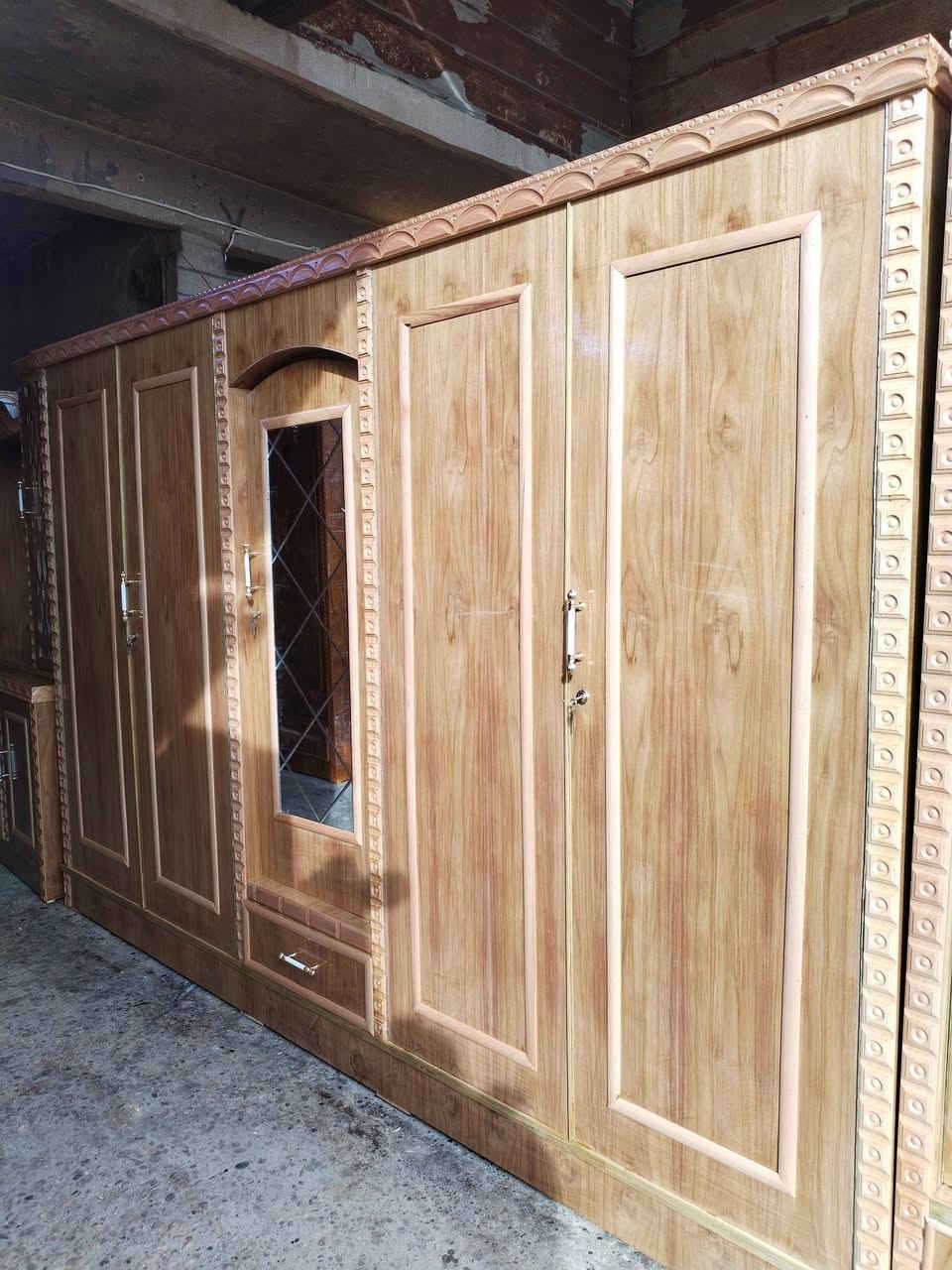 السلام عليكم اليوم احلئ عرض خاص فتره محدوده غرفه ابرج ناصي موديل حديث جديده الصبغ حراري صاج نقش زان دنكه زان السعر 750 الف فقط بدون معامله العنوان موصل باب جديد داخل ساحة نادي الفتوه الرياضي مقابل افران السيد  *********** اسيا *********** اقساط ما عندي والما يشتري لا يخابر  السعر ثابت بدون معامله..
