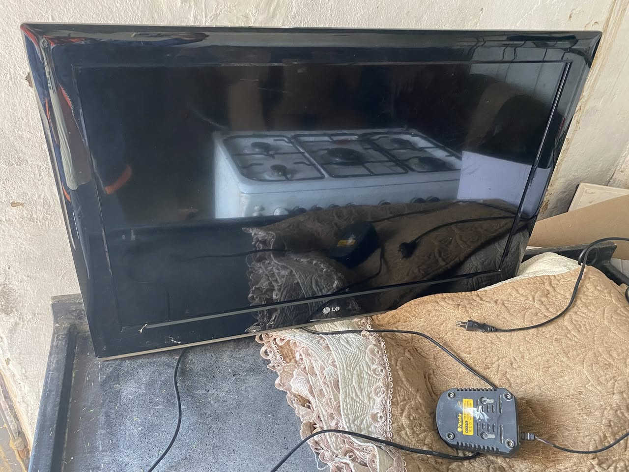 تلفزون بلازما بدون نت شغاله فول نوع Lg
السعر ٨٠ يوجد توصيل


**إذا كنت صاحب هذا الإعلان وتريد حذفه لأي سبب، رجاءا أرسل رسالة إلى الدعم الفني**