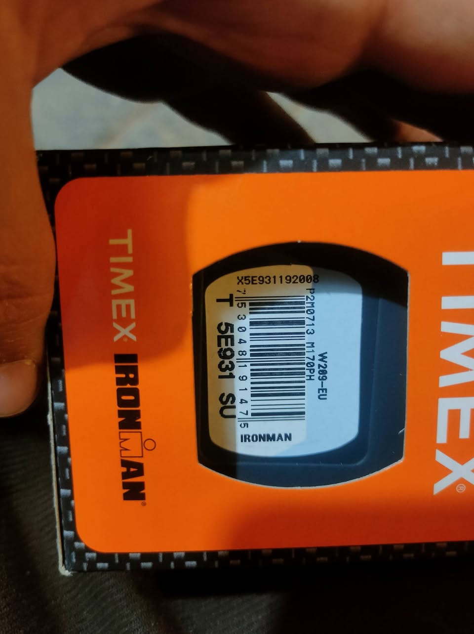 ساعة TIMEX IRONMAN رياضية أصلية للبيع ⌚
الحالة: جديدة كلياً (زيرو بالعلبة مالتها ).
المواصفات: ضد الماء لعُمق 100 متر ، إضاءة INDIGLO القوية، ذاكرة 30 جولة، و3 منبهات. ساعة عملية جداً وحمالة نعمات.
بيع مستعجل 
التواصل ..***********
السعر 60الف

