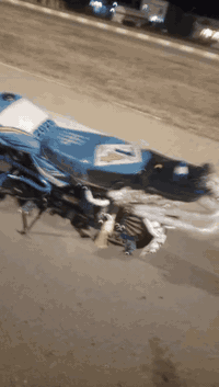 ايراني موديل 25 محرك 200 دراجه نضيفه كفاله عامه نضافتها احله من الصور وجمبزه فول كدام العين المكان التاميم ركن المدينه السعر 950 الشراي ايطب خاص ولمو شراي ليدخل رجان


**إذا كنت صاحب هذا الإعلان وتريد حذفه لأي سبب، رجاءا أرسل رسالة إلى الدعم الفني**