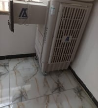 مبرده للبيع نوع هايات كلش جديده استعمال قليل اخذتها بدايه الشته وماشغل...