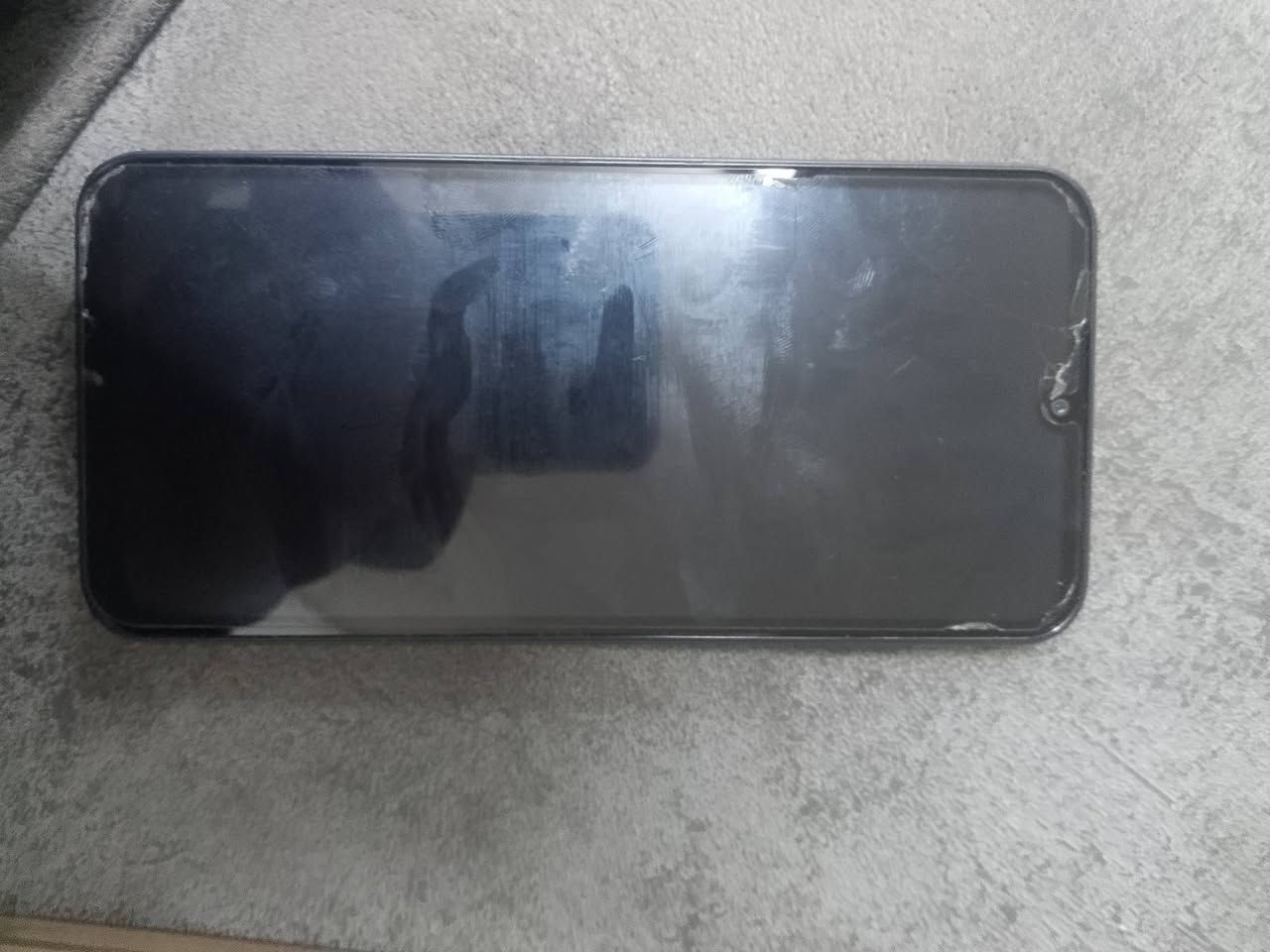 جهاز مبايل a15 بحاله جيده جداً كامل الملحقات مع حافضه مستخدم 
بـ سعر 135 الف دينار عراقي 
في مدينت بسمايه السكنيه 
ومكان الشقه بالخاص 
م


**إذا كنت صاحب هذا الإعلان وتريد حذفه لأي سبب، رجاءا أرسل رسالة إلى الدعم الفني**