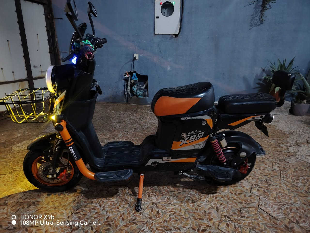 x900للبيع اي عيب مابي دراجه نضيفه سعر 400وبي مجال شراي خابر ***********
