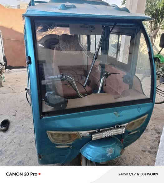 تكتك مديل 19 وراق كامله محرك خير من لله السعر 1700 مكان خالص ديالى شراي يتصل على رقم ***********
