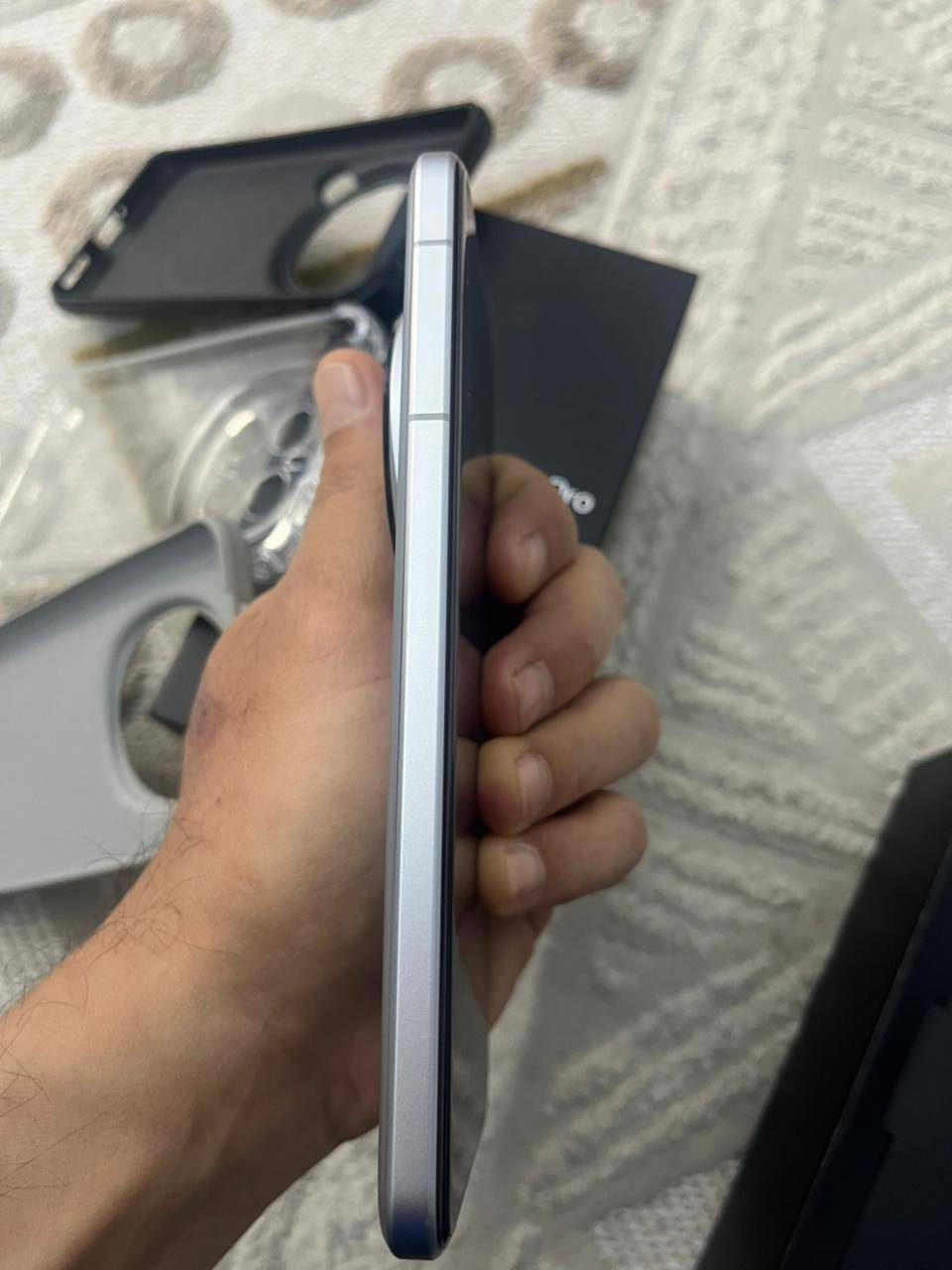 سلام عليكم هونر مجك 7 برو
مكاني كركوك لا يوجد توصيل عندك سايق يستلم اوصله 
سعر 850 بي مجال جدا بسيط ***********
