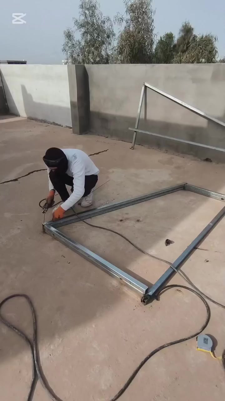 تثبيت طاقة شمسية (حدادة فقط)
معمل ابو ابراهيم العزاوي 
للاستفسار:
***********

#ديالى #دلي_عباس #العراق #اكسبلور_فولو #حدادة
