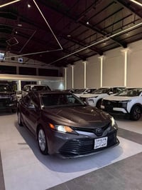 كامري LE • ٢٠١٩ • ١٢٥٥٨٠ ميل