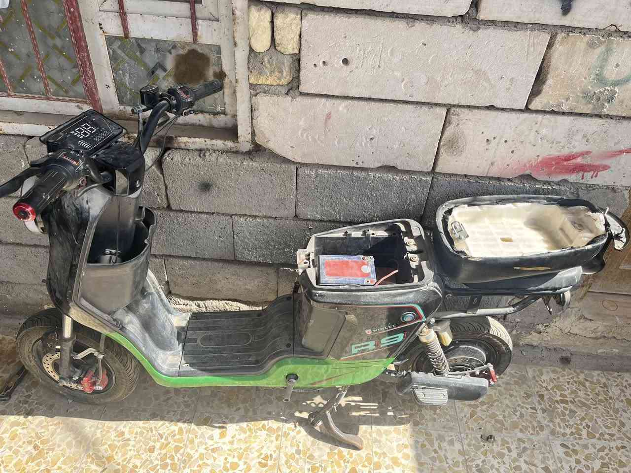 درجه شحن R9 عطلها بطاريات السعر 150الف العنوان البصره كرمه علي *********** واتساب
