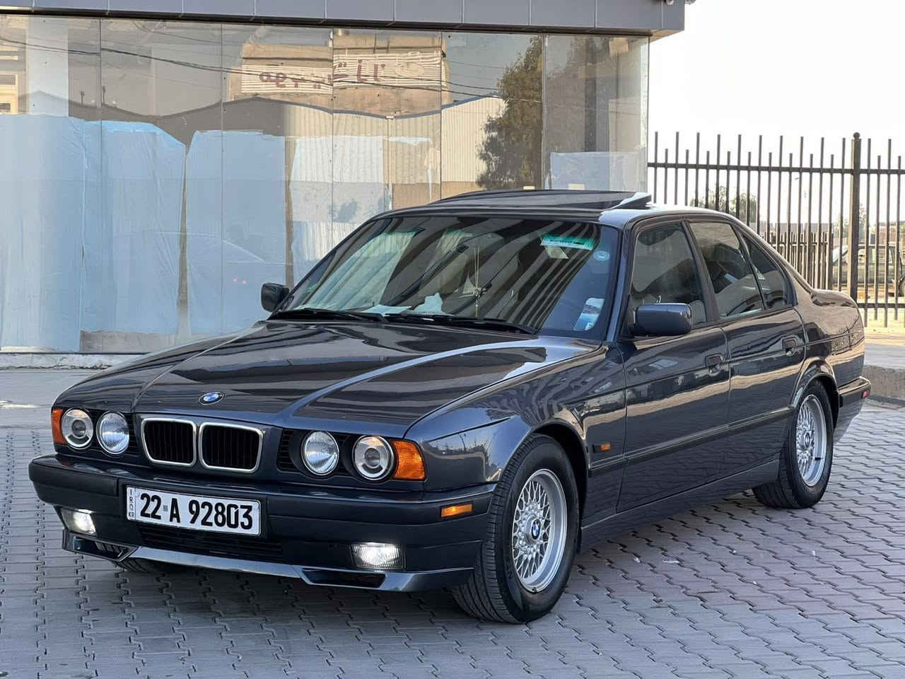 سلام عليكم بي ام اصلو فصل  موديل 1996 بلادي 525iA  گير  تؤماتيك محرك و گير بشرط  سيارة صبغ عام بس للجمالي رقم أربيل جديد 💯 دووةلي الماني تحويل  مباشر 💯   بدون  مصرف  4جامات كهربائي  فتحة سلايت طكتين أشتغل فورميكة   سيارة دعامي لل دعامي بشرط بدون مصرف سيارة مكفولة كفالة عامة بدون اي نواقص  صدر أمامي و خلفي جديد دععامي لل دعامي بشرط🇩🇪 غرفة نضافة 100/100  بچم عريض دعامي سپورت    ABS پردة بابات نضيف  غرفة اسود حيل نضيف سيارة حيل  نضيف سيارة مال بيت شرط ترايي عل بصرة تحويل بشرط  الي يريد سعر يتصل 
***********
***********
بي واتساپ كركوك, العراق
