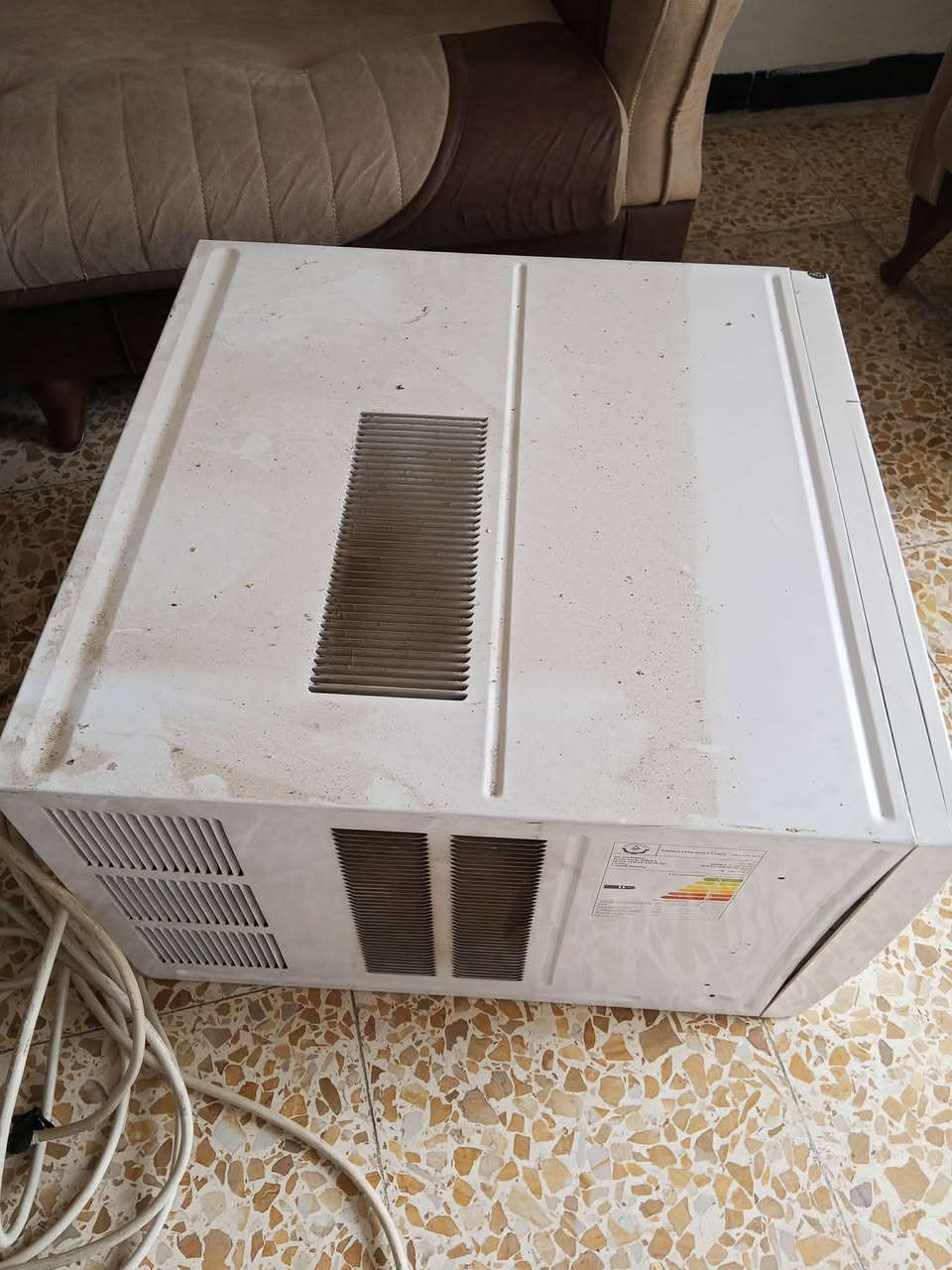 مكيف للبيع ميديا 2 طن جديد  استخدامه شهرين فقط نضيف مابيه اضرار ع فحص سعر350 وبي مجال بسيط العنوان حي الجهاد شارع السوك


**إذا كنت صاحب هذا الإعلان وتريد حذفه لأي سبب، رجاءا أرسل رسالة إلى الدعم الفني**