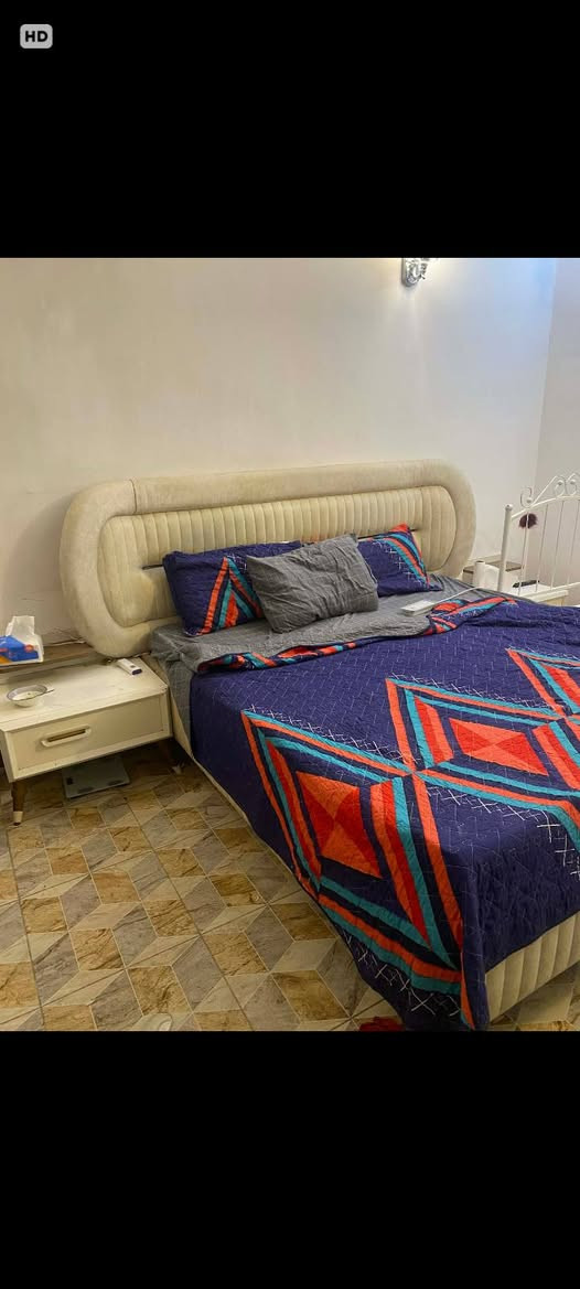 غرفة تركية ماركة ايدول للبيع سعر ٨٠٠
نظيفة جدآ
٧قطع
حي الجهاد
***********
