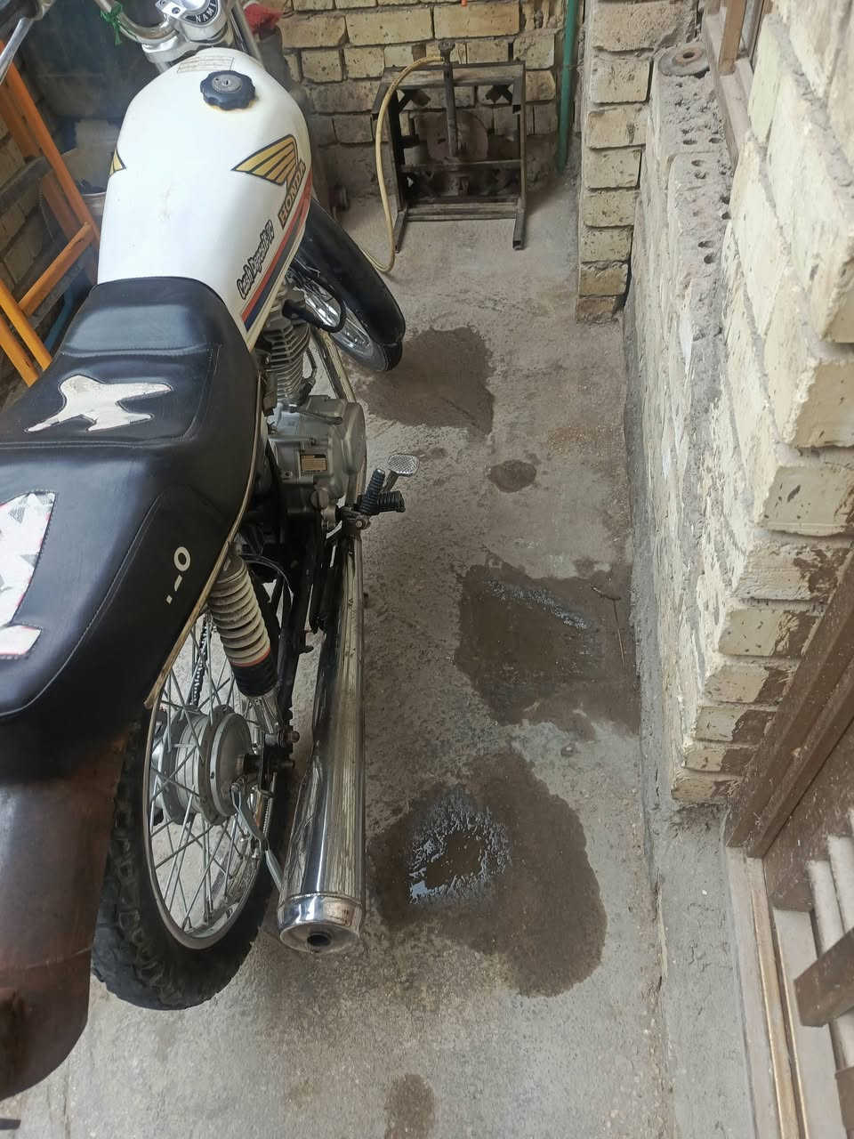 سلام عليكم اعيد النشر بسبب اللوعود الكاذبة 

سلام عليكم دراجه اربعه كير موديل 23 نامه شلامجه البيع 
مفتوحه مره وحده 
دراجه حلوه وتخبل
مكاني كربلاء حي الغدير شارع 60 

رقمي ***********
